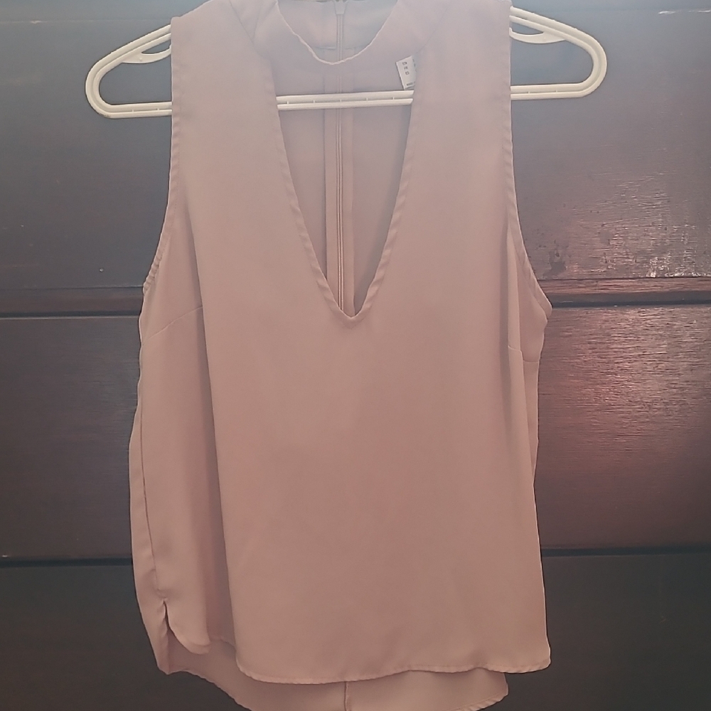 Streetwear Society Sleeveless Beige Blouse